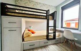 Housing Leon Unifamiliar Con Patio A 100 Metros De La Catedral
